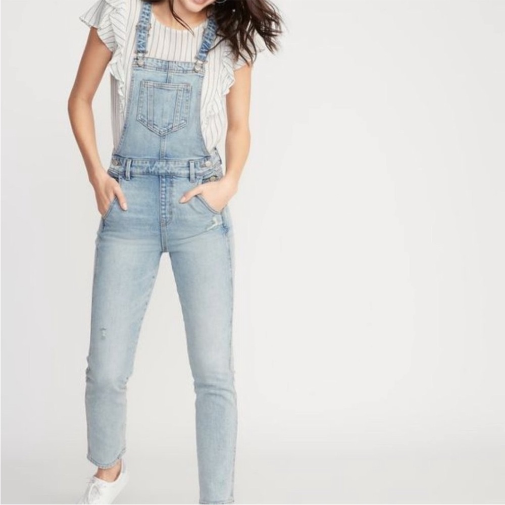 Old Navy Light Wash Slouchy Denim Overalls Women’s 12 Tall